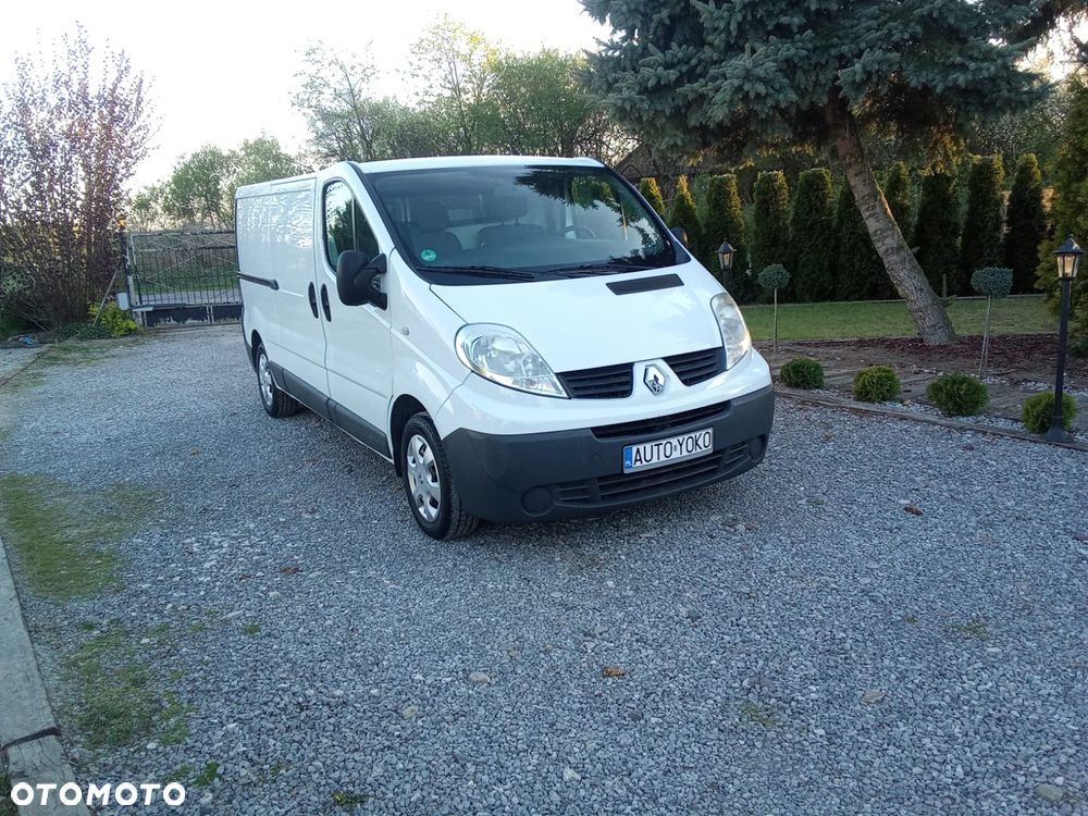 Renault Trafic - 2