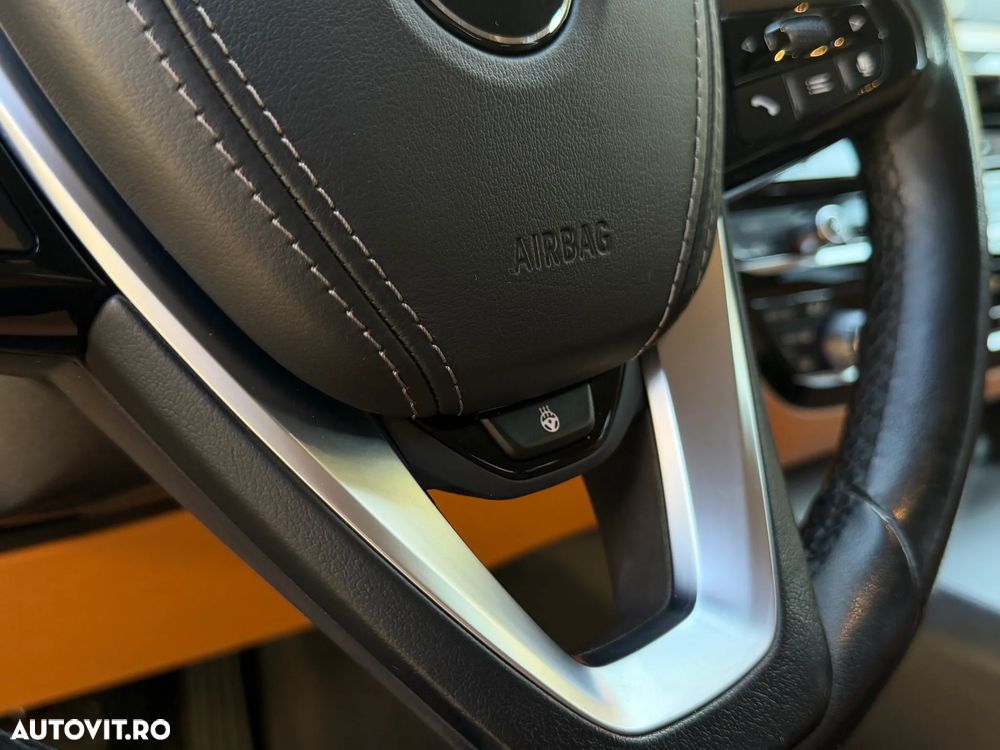 BMW Seria 5 530e Aut. - 18