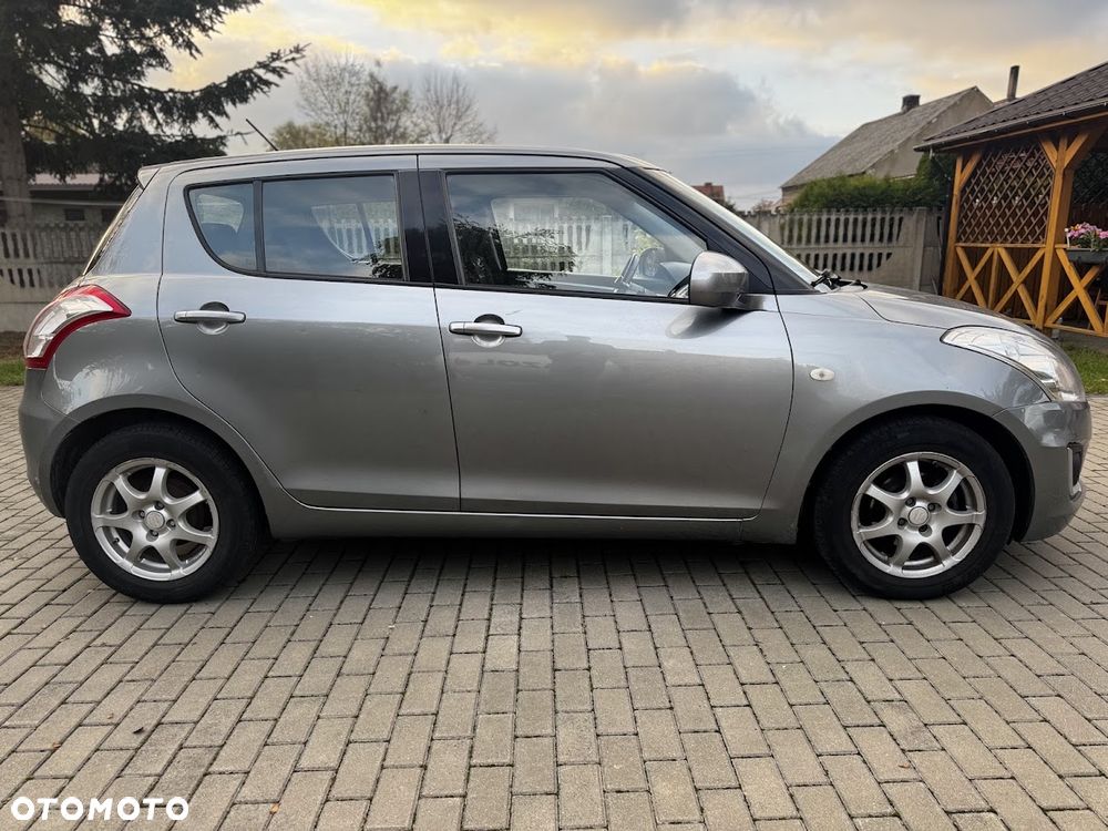 Suzuki Swift 2016 photo 2