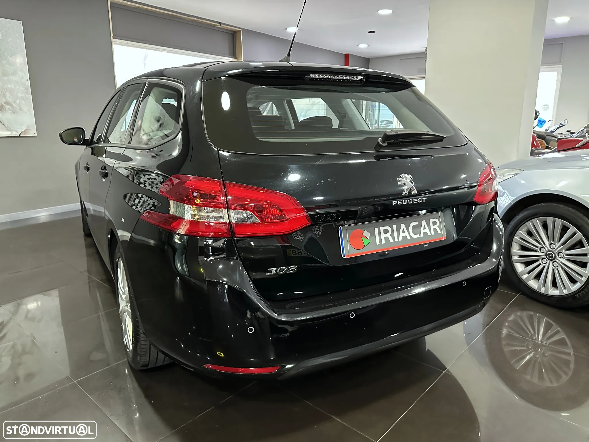 Peugeot 308 SW 1.2 PureTech Active - 12