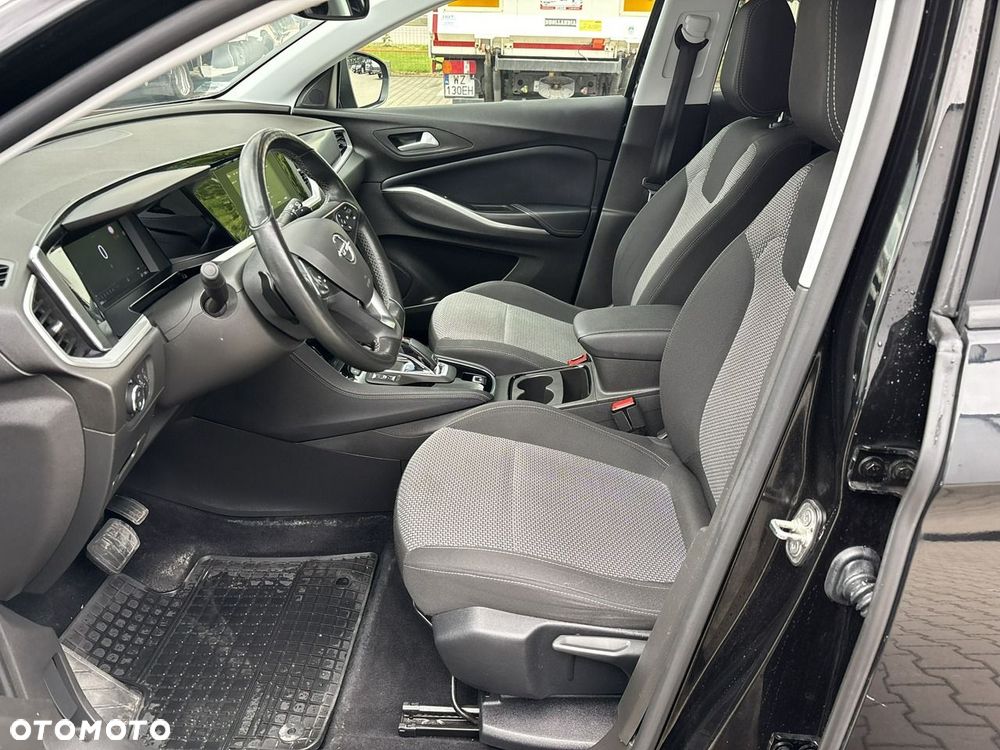 Opel Grandland 1.2 T Business Edition S&S - 10