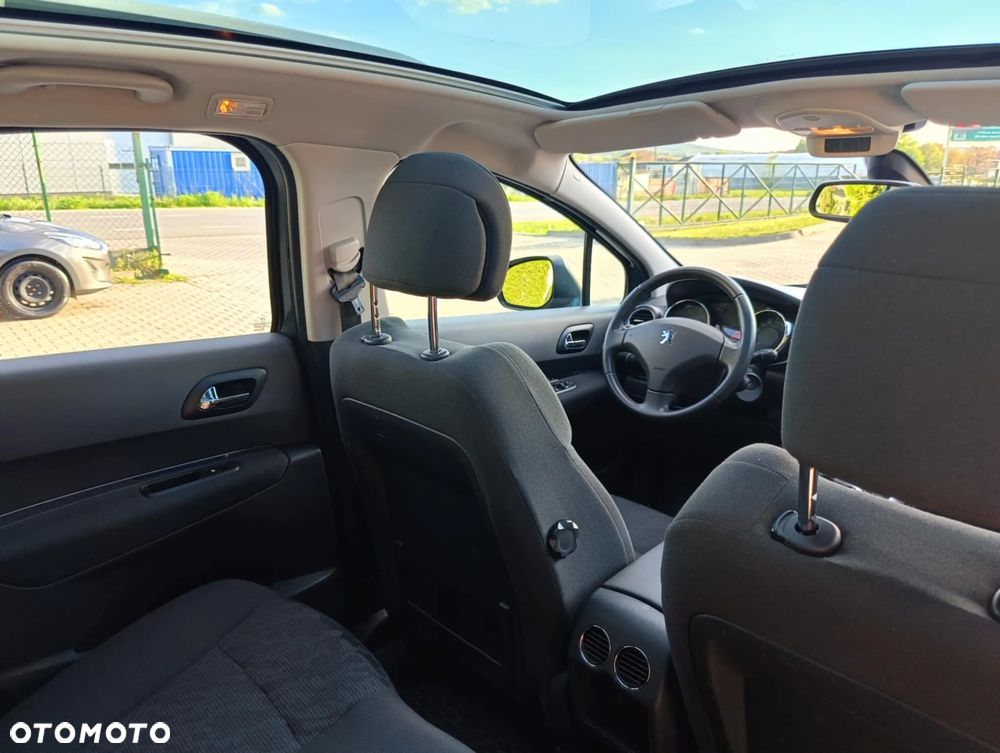 Peugeot 3008 2.0 HDi Allure - 19