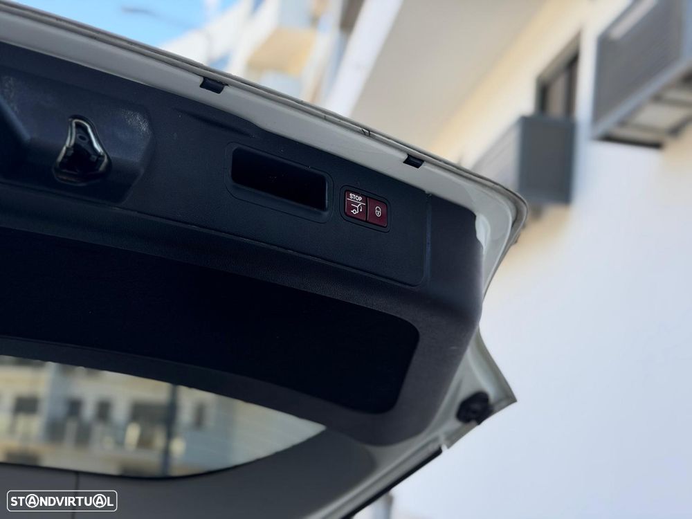 Mercedes-Benz R 350 CDI 4-Matic Longo - 30