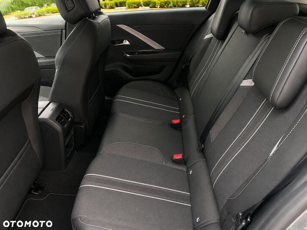 Opel Astra 1.2 T mHEV GS eDTC - 8