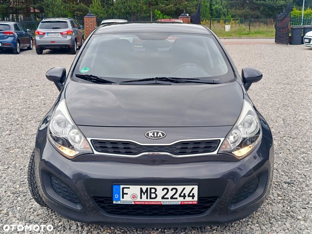 Kia Rio 1.2 Attract - 5