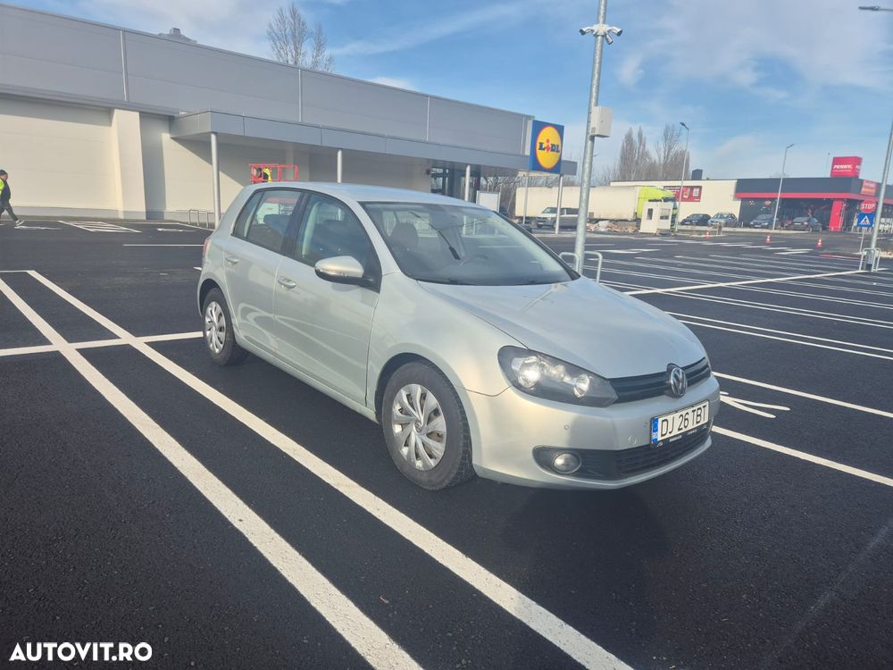 Volkswagen Golf 1.6 TDI DPF BlueMotion - 1