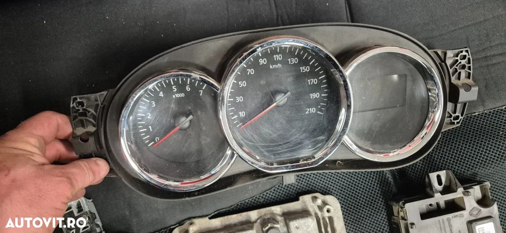 Kit pornire / calculator ECU ceas bord contact + cheie calc confort  Dacia Dokker 1.5 dci diesel E5 - 2