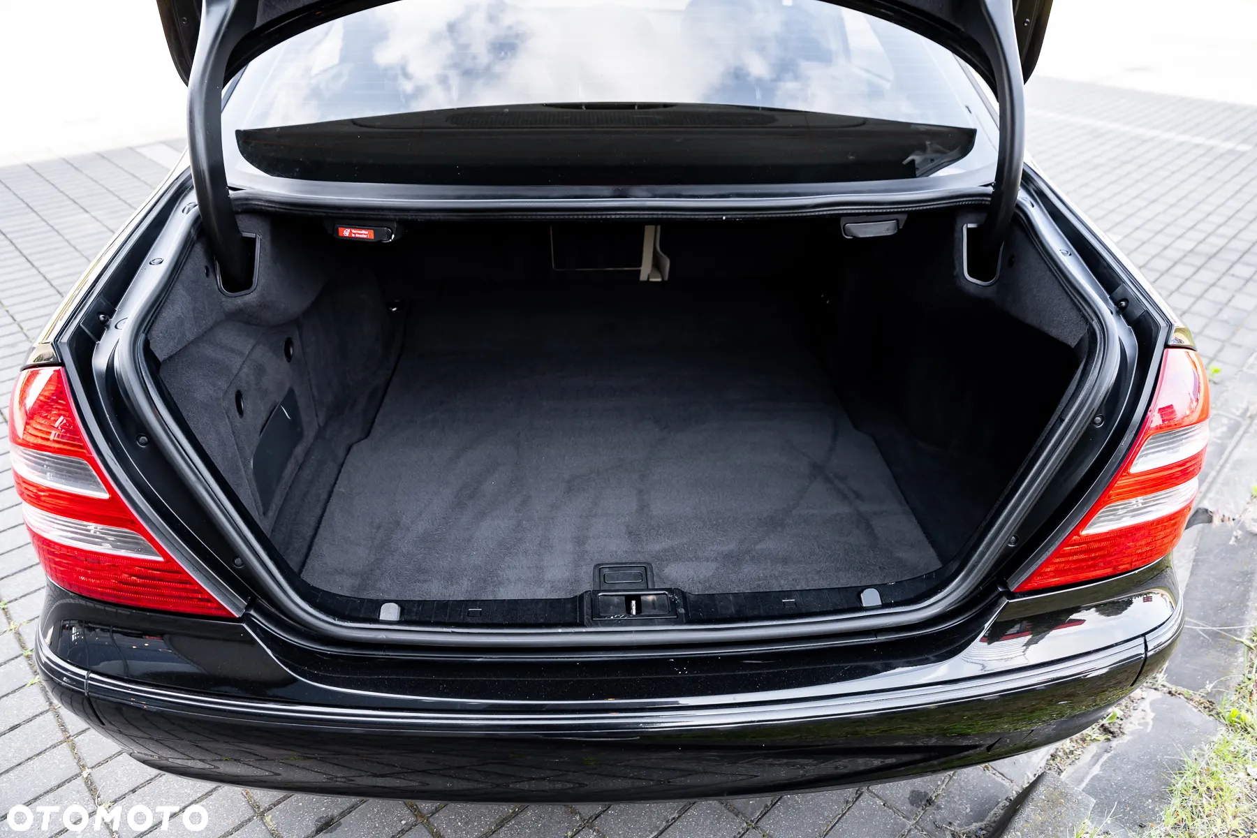 Mercedes-Benz Klasa E 320 Avantgarde - 39