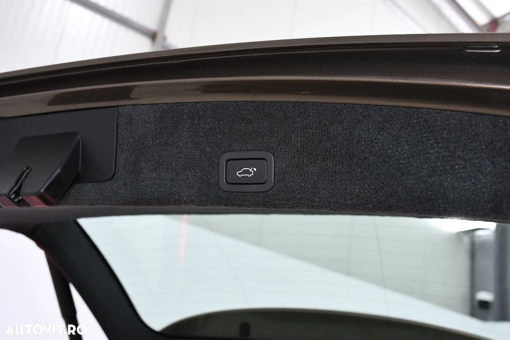 Volvo XC 60 - 34