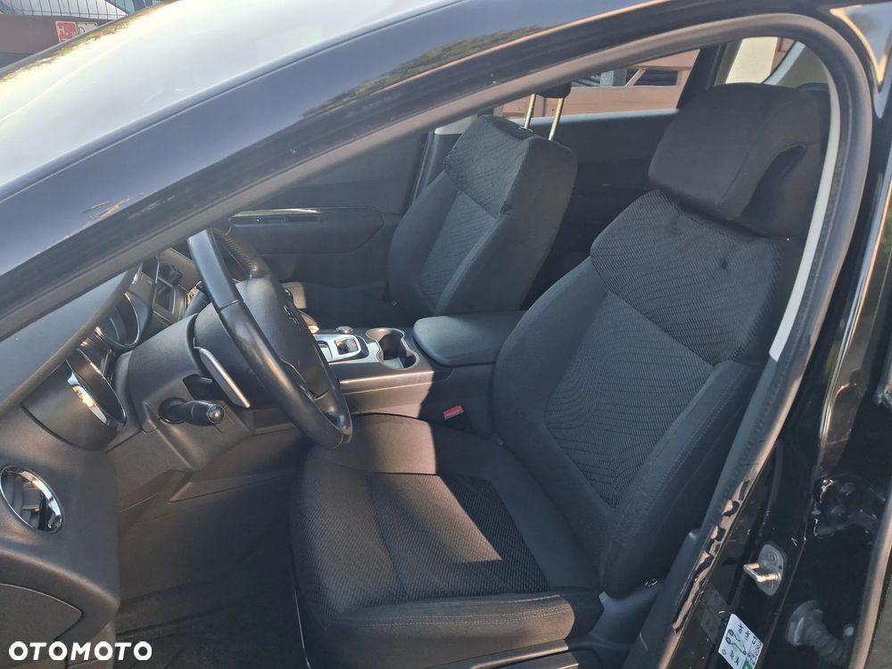 Peugeot 3008 HDi FAP 110 EGS6 Business-Line - 13