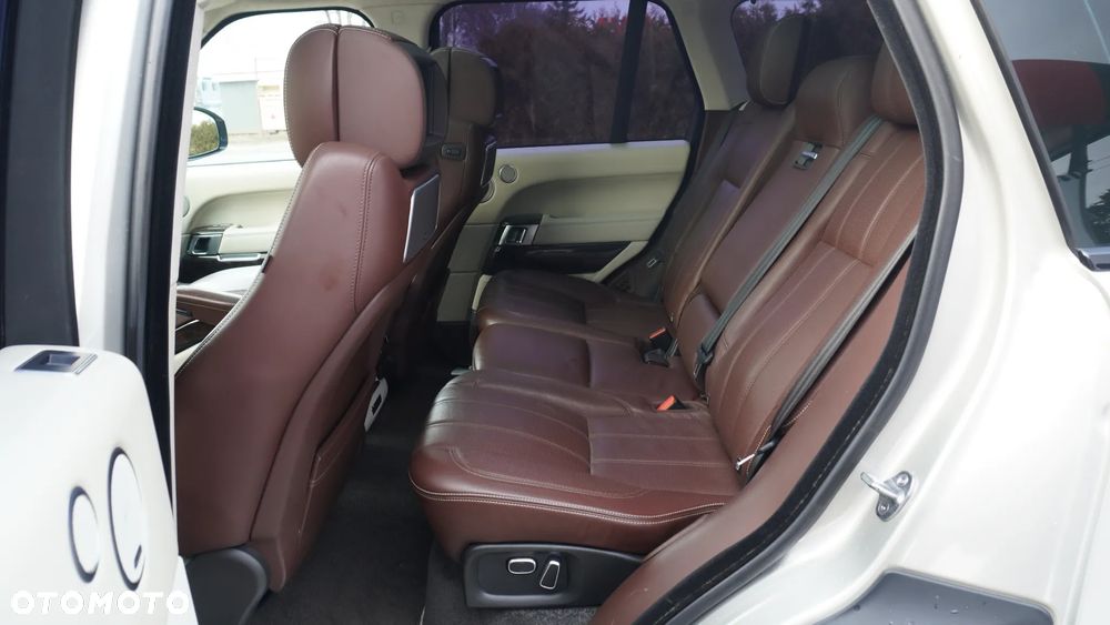 Land Rover Range Rover 4.4SD V8 LWB Vogue - 23