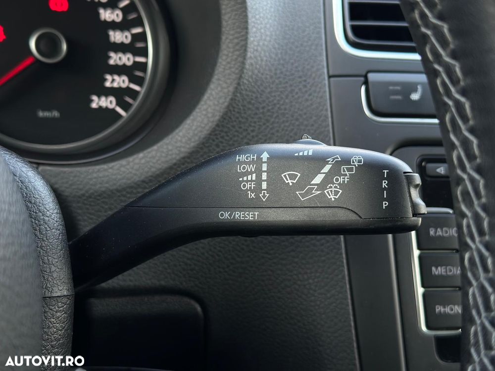 Volkswagen Polo 1.2 Team - 26