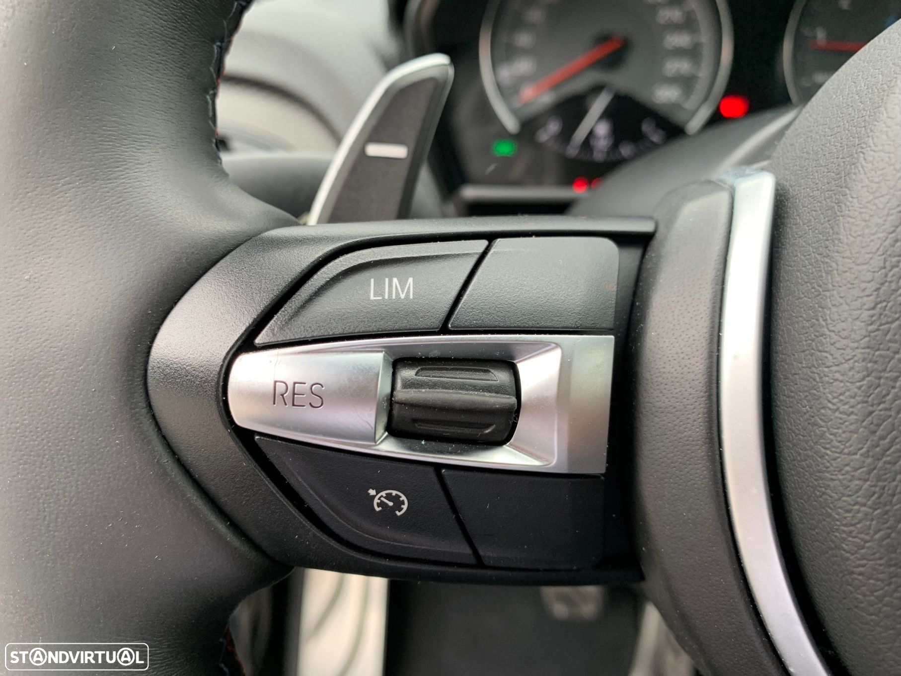 BMW M2 Auto - 24