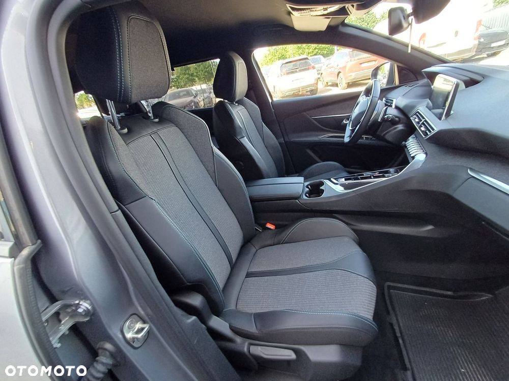 Peugeot 5008 - 14