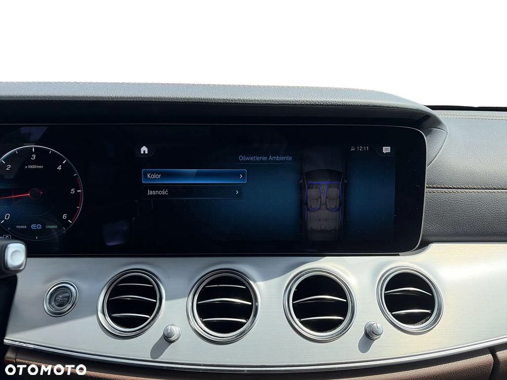 Mercedes-Benz Klasa E 220 d 4-Matic Exclusive - 24