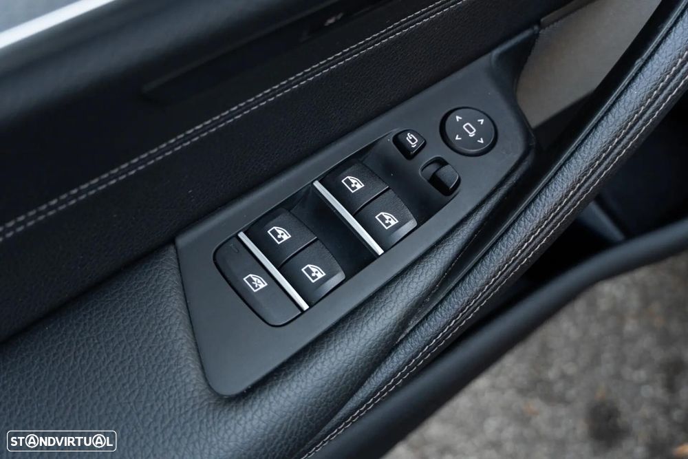 BMW 520 d Pack M Auto - 56