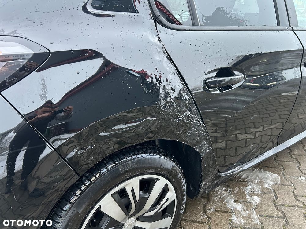 Peugeot 208 1.2 PureTech Active S&S - 11