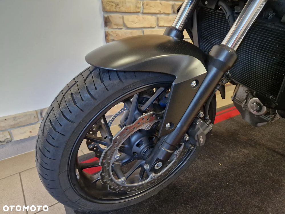 Honda CB - 20
