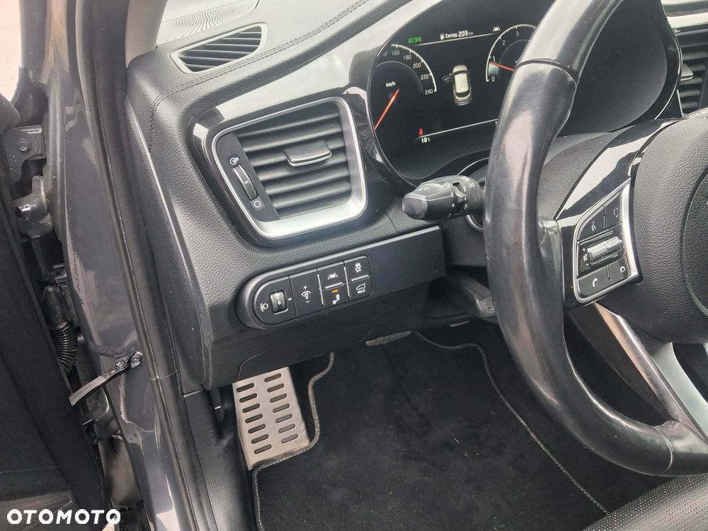 Kia XCeed 1.4 T-GDI L Business Line DCT - 9