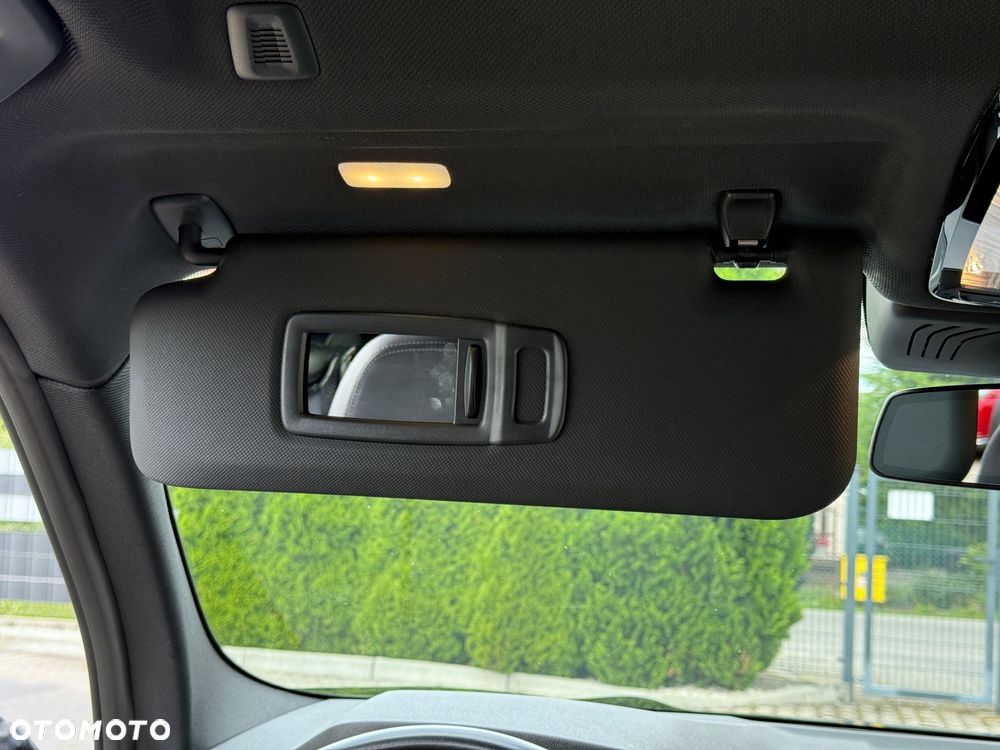 BMW X3 sDrive18d xLine - 28
