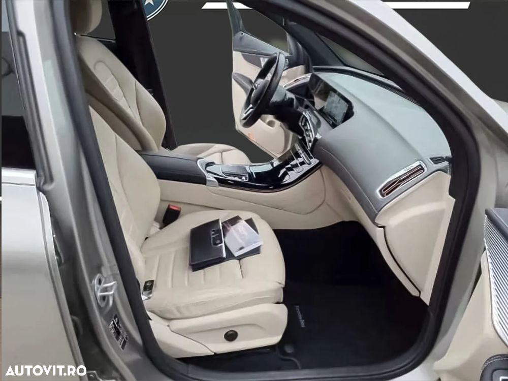 Mercedes-Benz EQC 400 4MATIC - 12