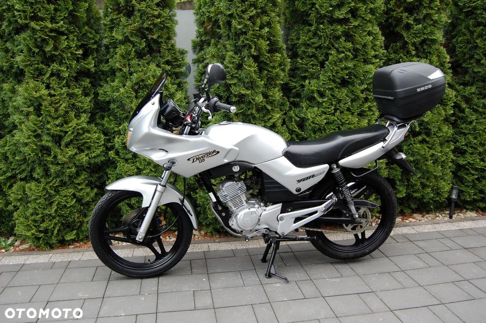 Yamaha YBR - 5
