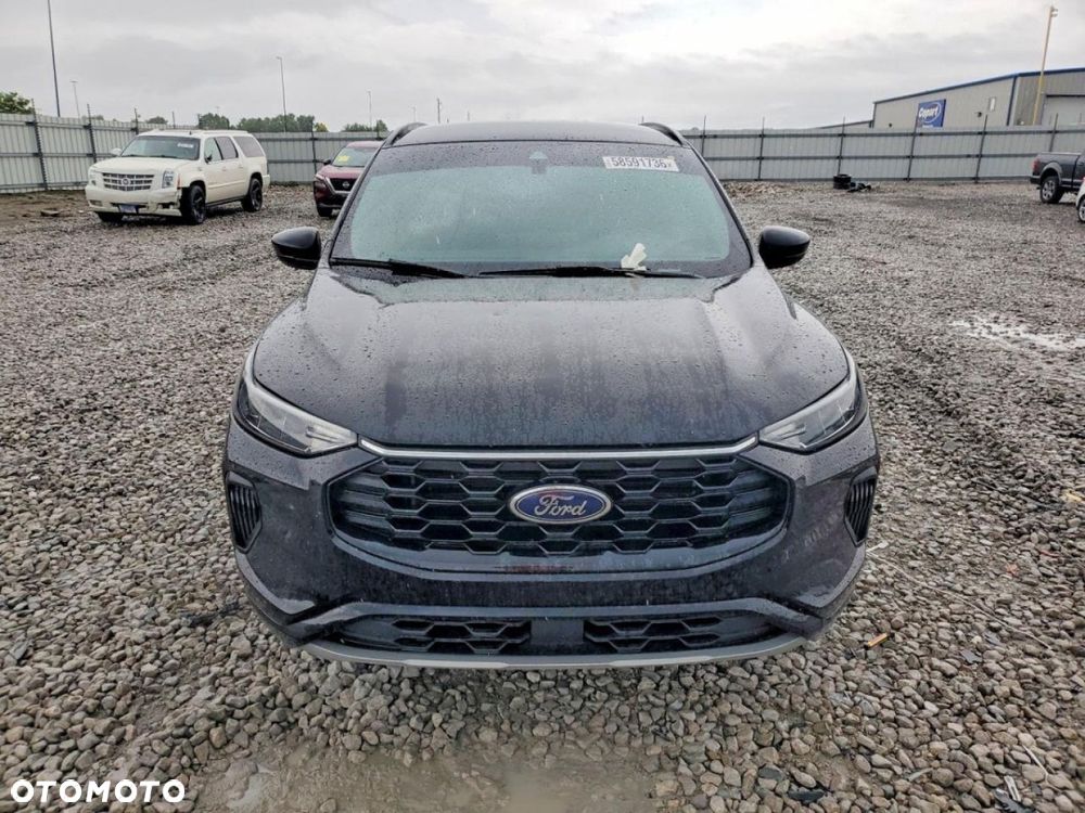 Ford Escape - 2