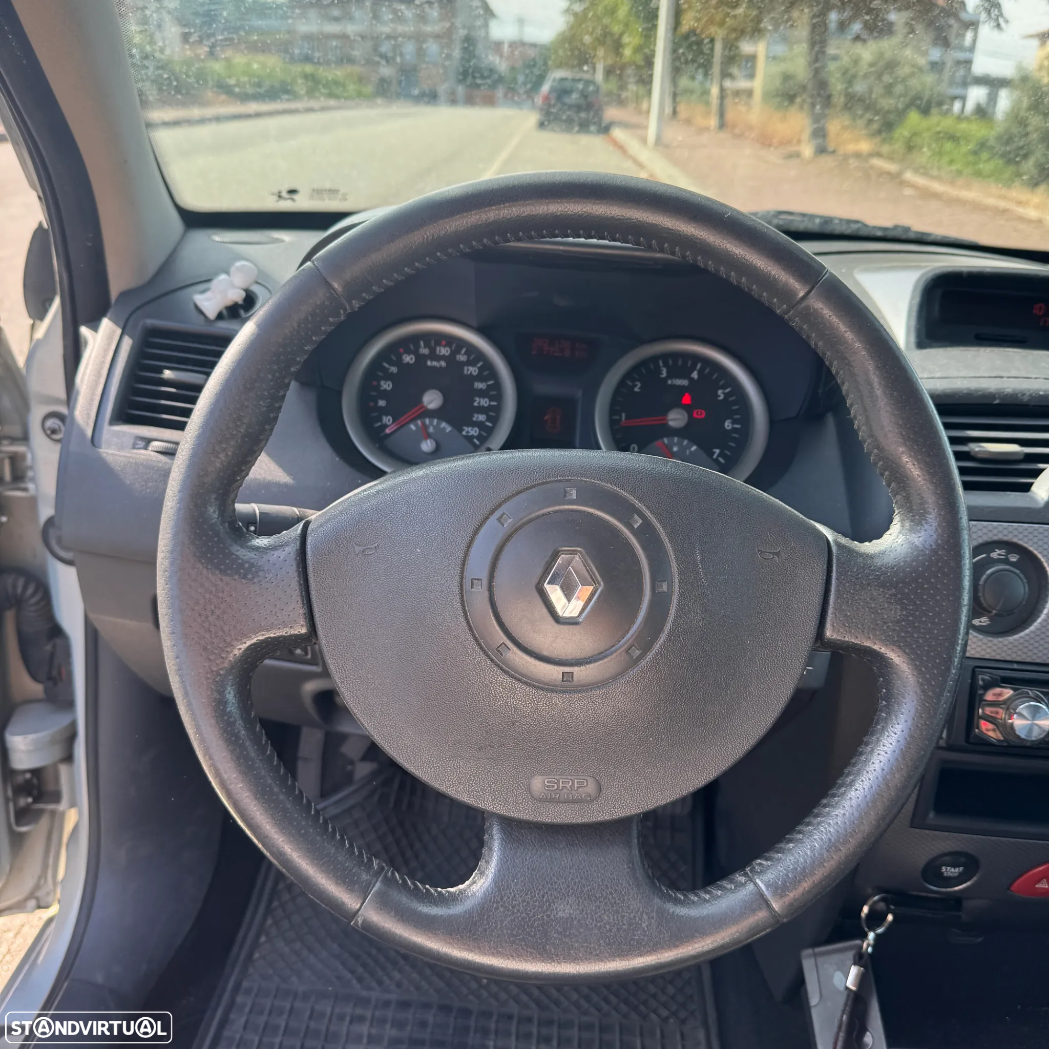 Renault Mégane Break 1.5 dCi C Dynamique - 9