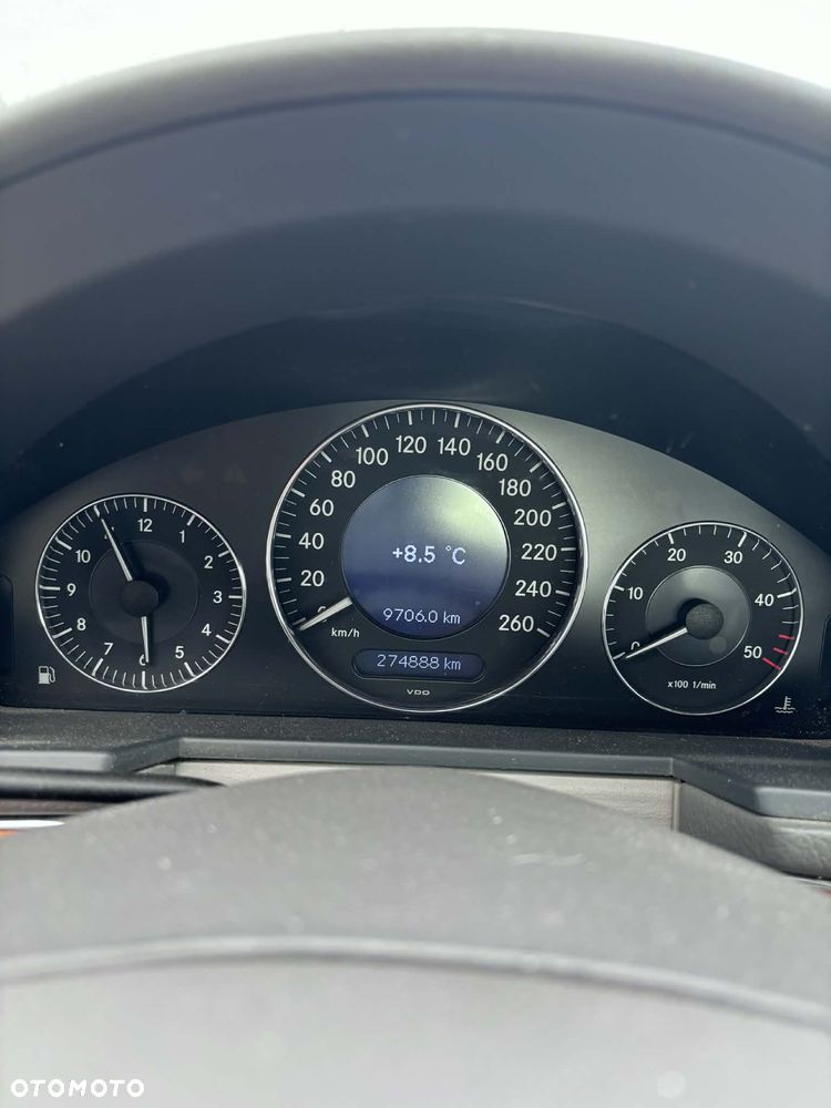 Mercedes-Benz Klasa E 200 CDI Elegance - 14