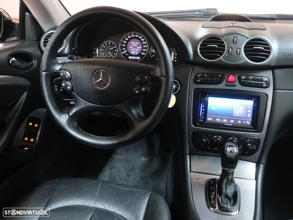 Mercedes-Benz CLK 270 - 19