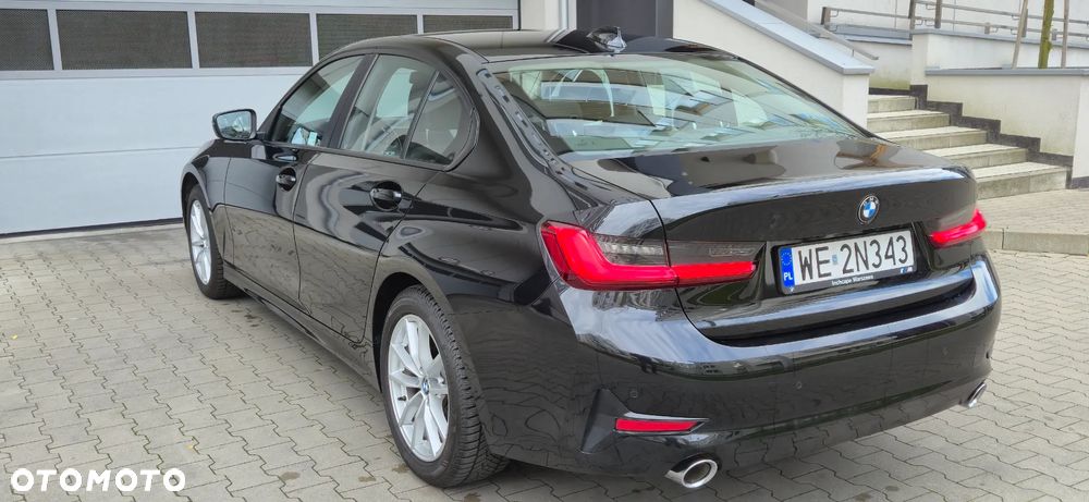 BMW Seria 3 318i Advantage - 10