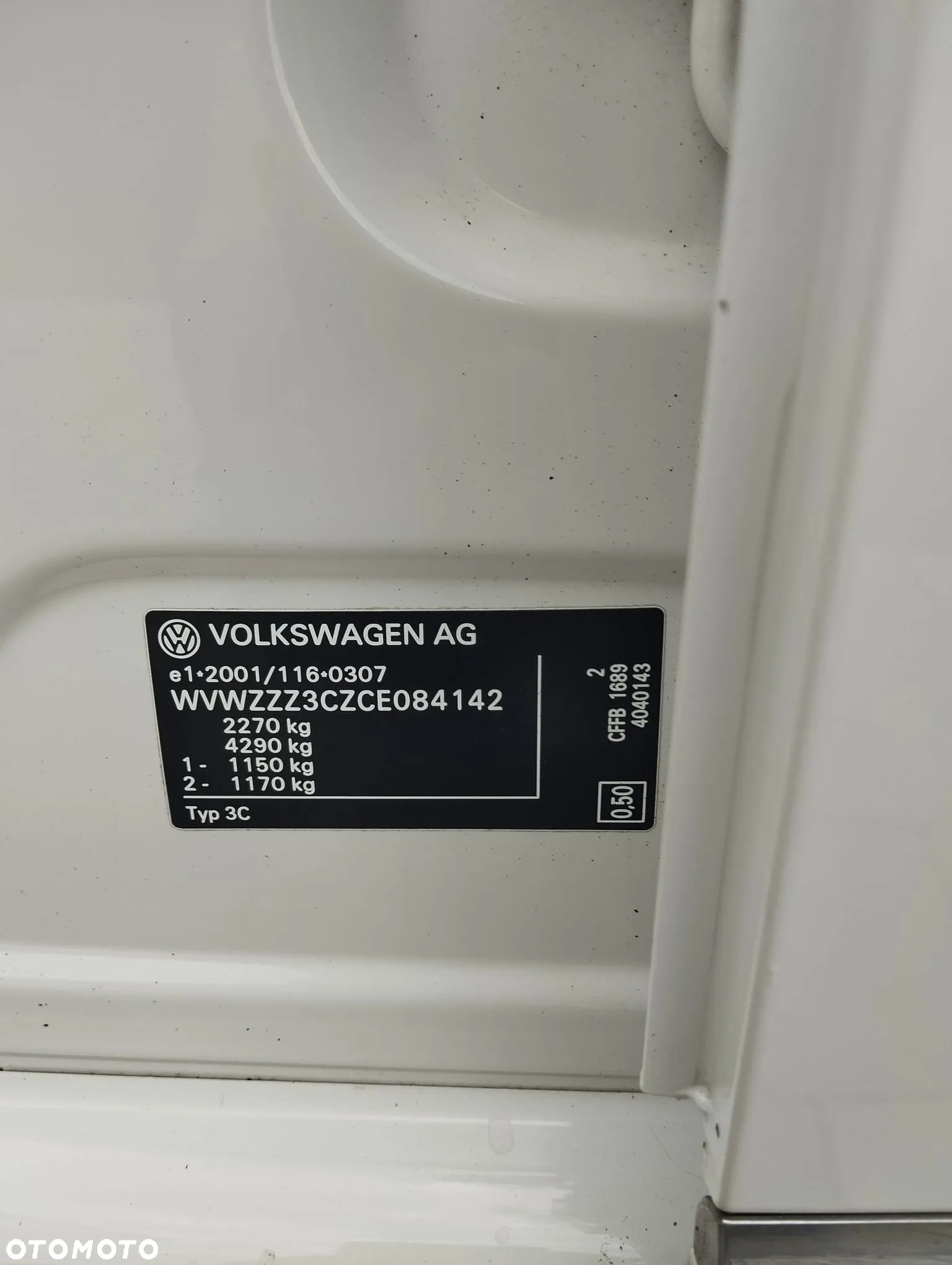 Volkswagen Passat Variant 2.0 TDI 4Motion BlueMotion Technol Business Edition - 26