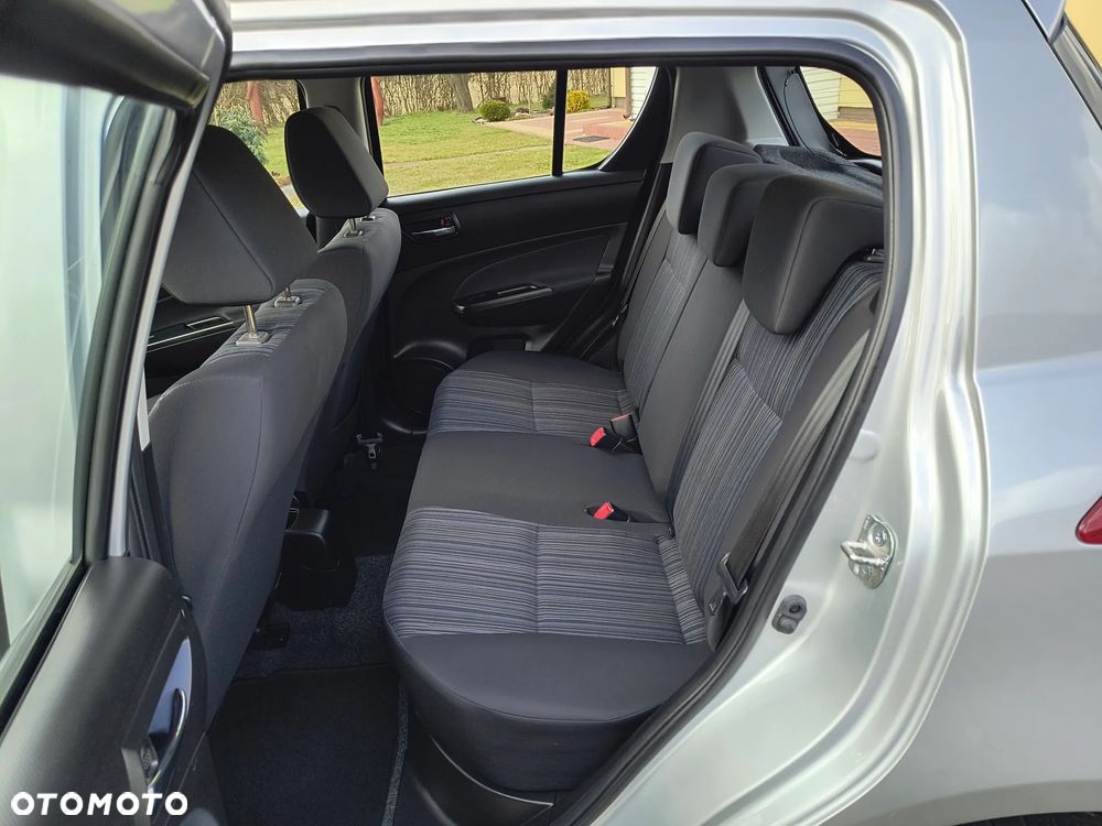 Suzuki Swift - 11