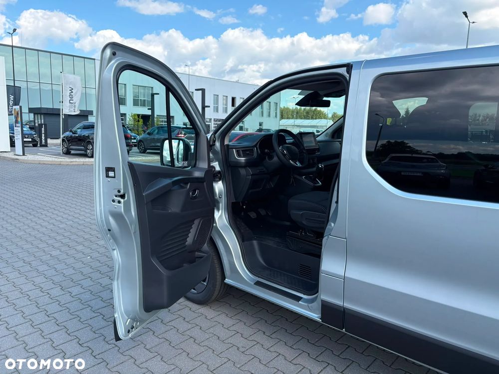 Renault Trafic - 12