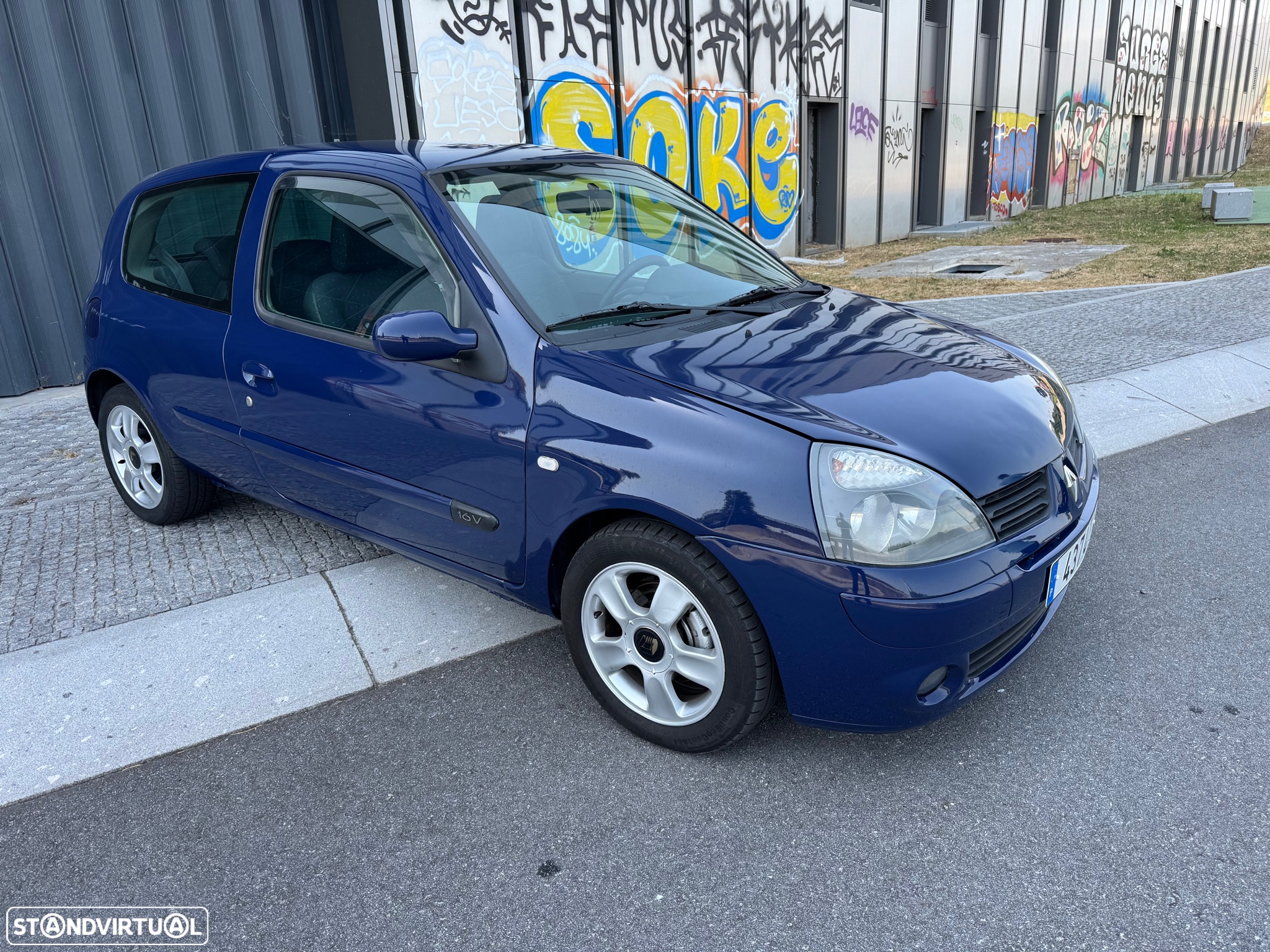 Renault Clio 1.2 16V Dynamique - 3