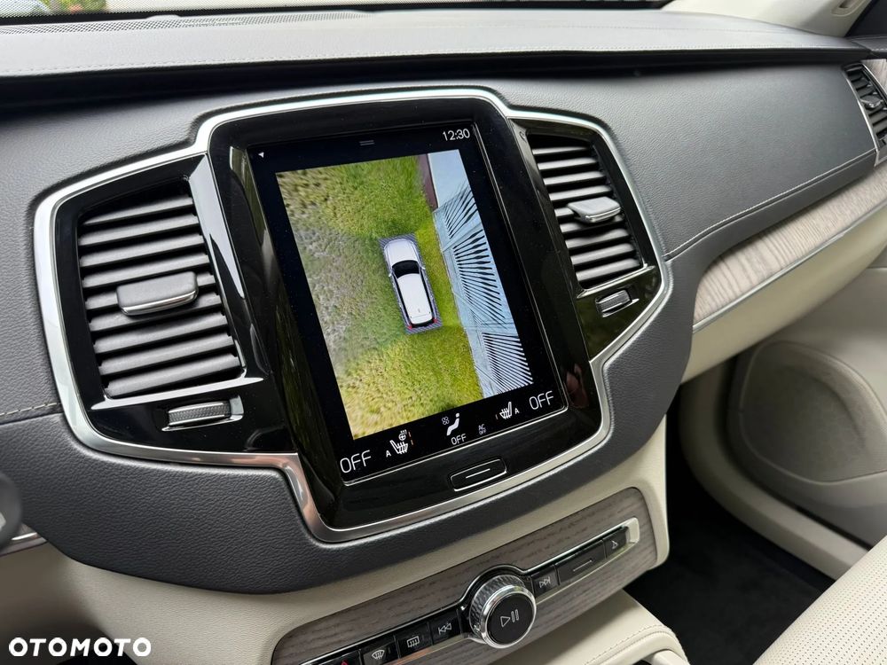 Volvo XC 90 D5 AWD Inscription 7os - 33