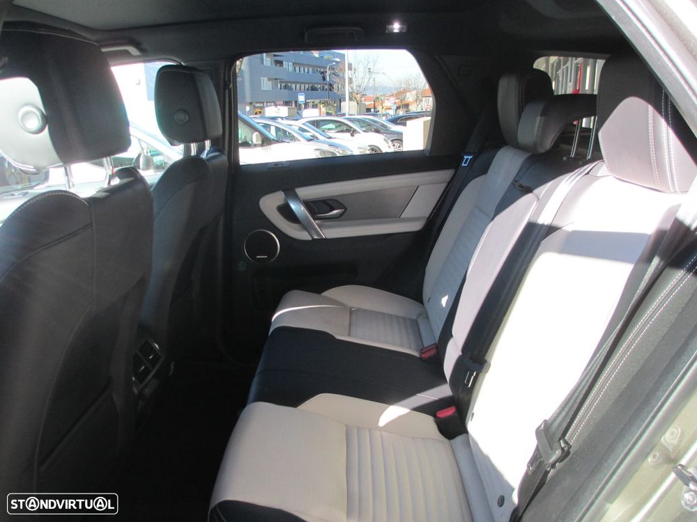 Land Rover Discovery Sport 1.5 I3 P300e AWD R-Dynamic SE - 13