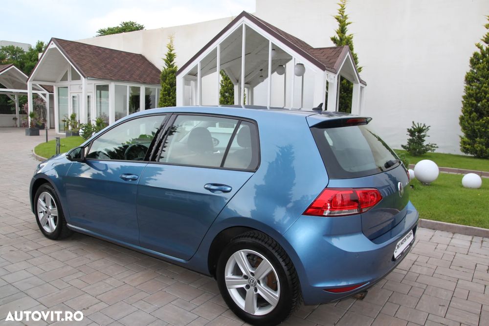 Volkswagen Golf 1.6 TDI DPF BMT Comfortline - 16