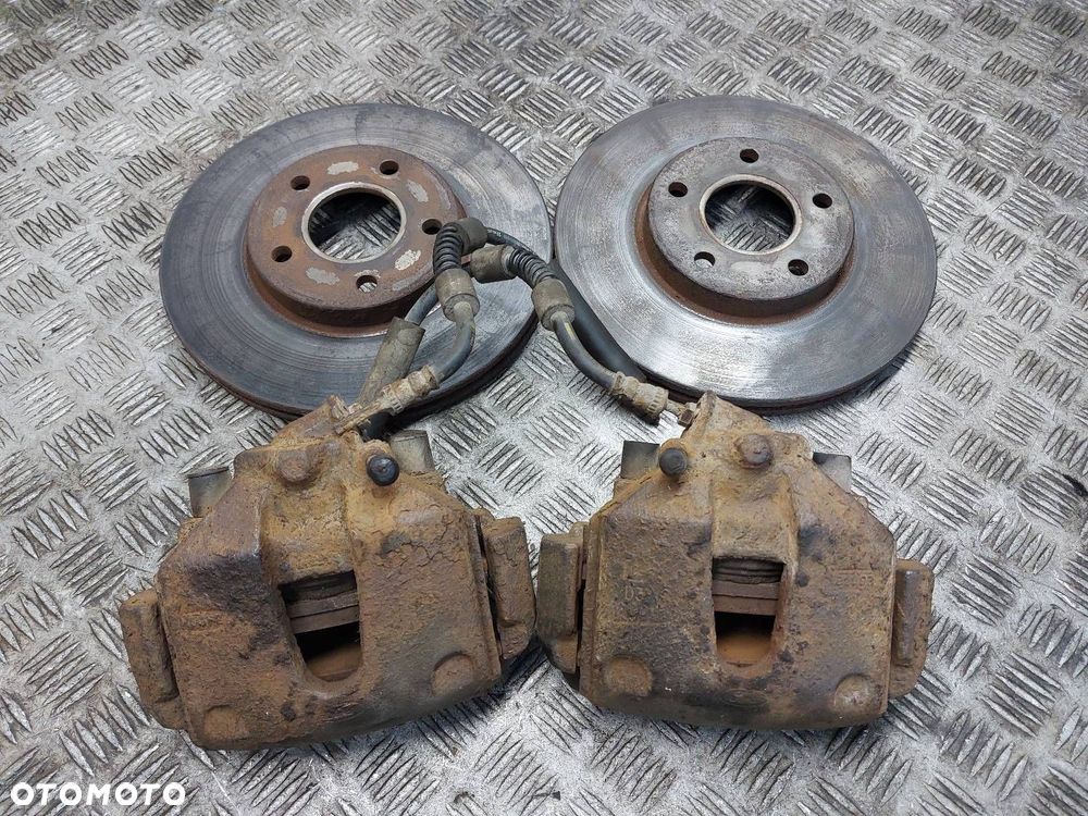 TARCZE HAMULCOWE PRZÓD KLOCKI ZACISKI FORD TRANSIT CONNECT I 1.8 TDCI - 1