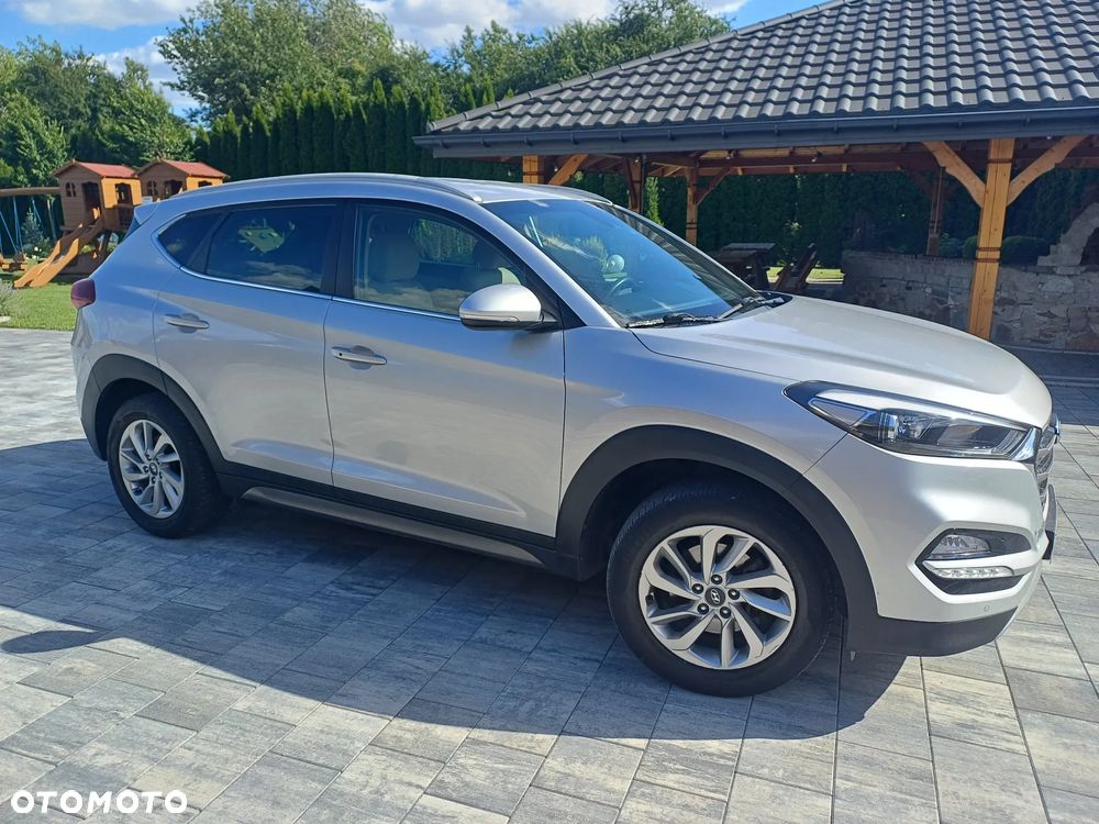 Hyundai Tucson - 2
