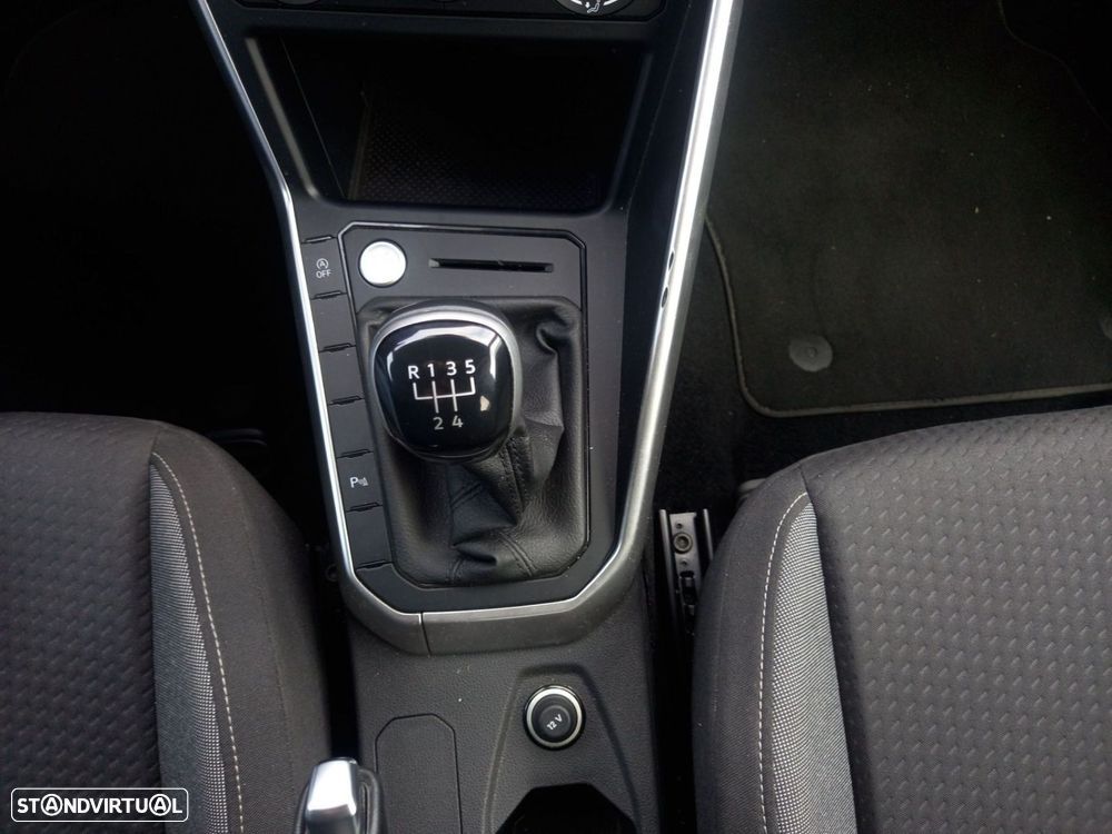 VW Taigo 1.0 TSI Urban - 11