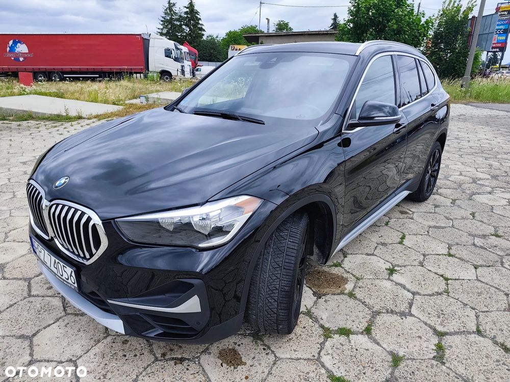 BMW X1 xDrive28i xLine - 10