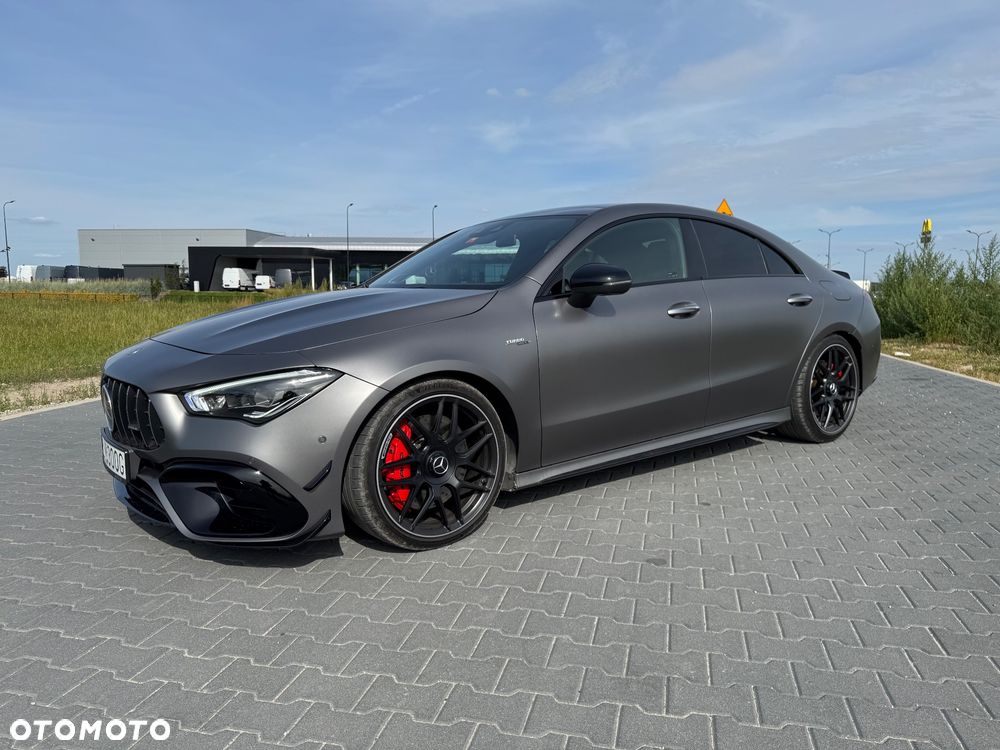 Mercedes-Benz CLA - 1