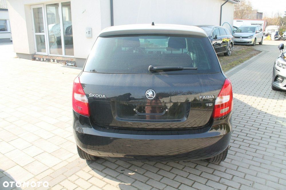 Skoda Fabia - 6