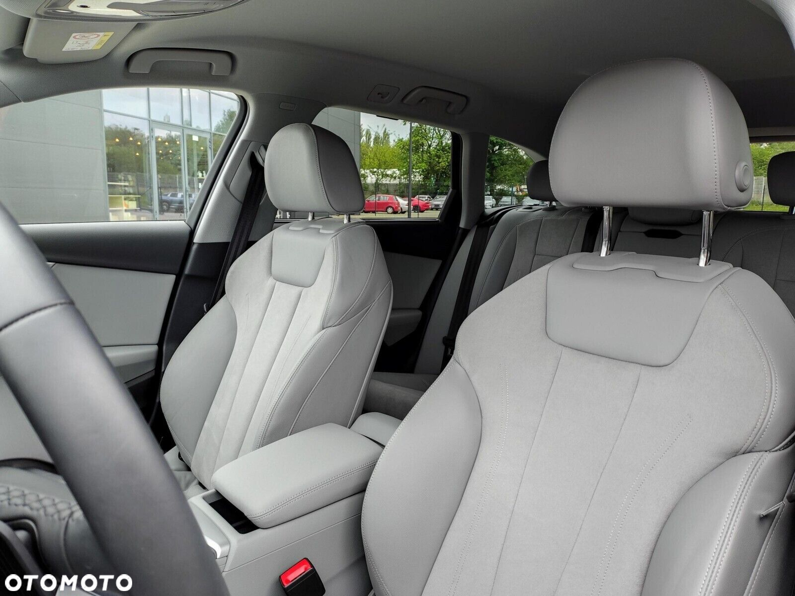 Audi A4 Allroad - 11