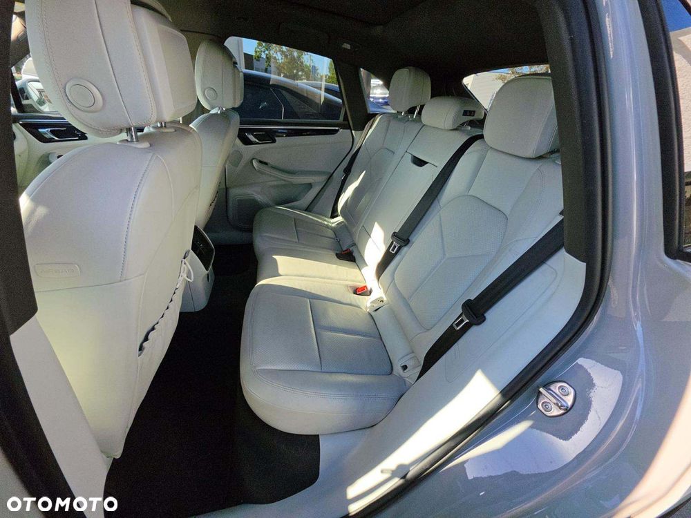 Porsche Macan PDK - 10