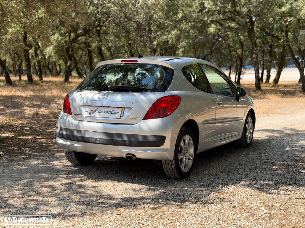 Peugeot 207 1.6 HDi Sport - 14