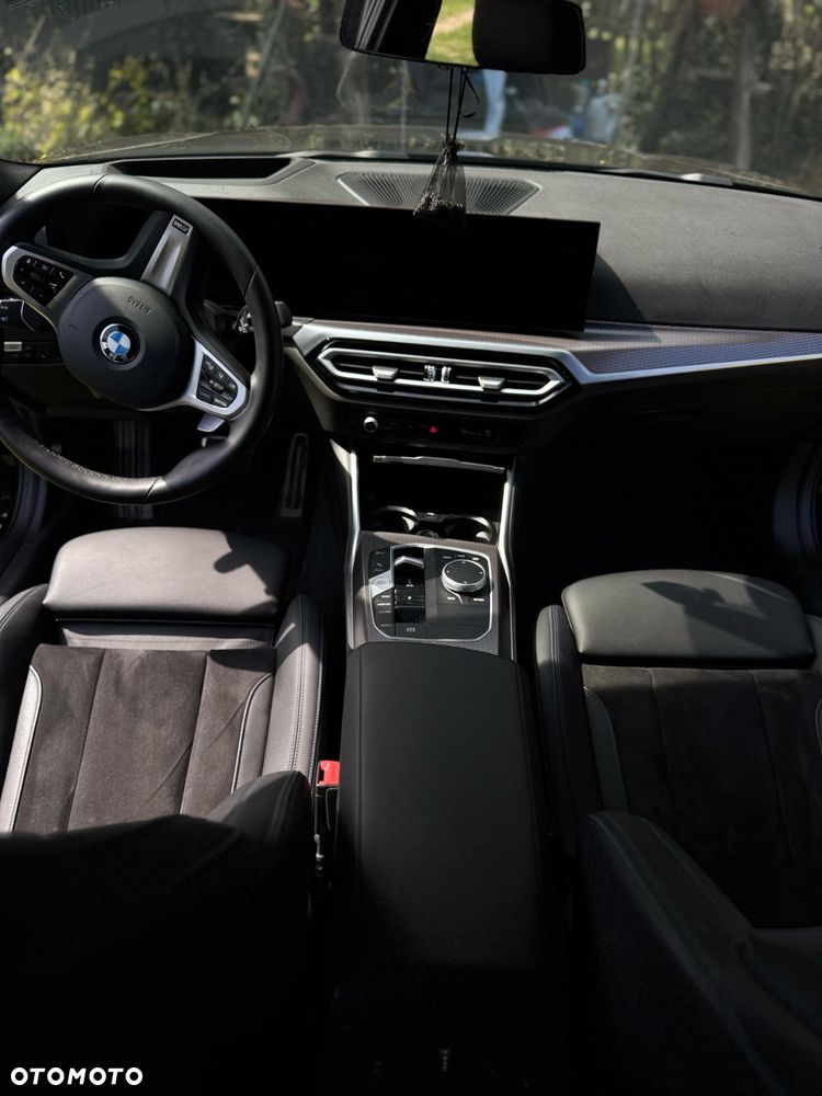 BMW Seria 3 320i M Sport - 11