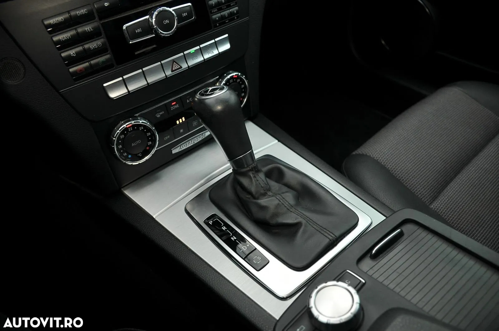 Mercedes-Benz C 250 (BlueTEC) d 7G-TRONIC Avantgarde - 18