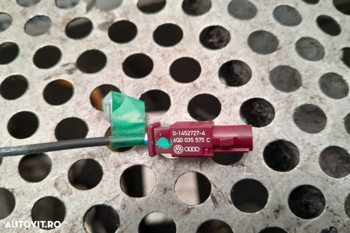 Antena radio 6Q0035575C/6Q0035575A Volkswagen VW Passat B6 [2005 - 20 - 3